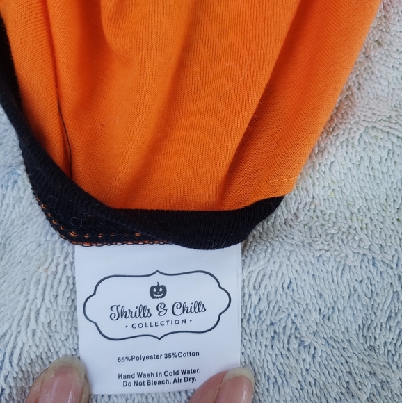 NEW, Dog Shirt, Halloween theme - Picture 3 of 5